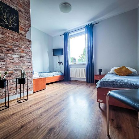 Osrodek Sportowo-Wypoczynkowy Hotel Choszczno Ngoại thất bức ảnh